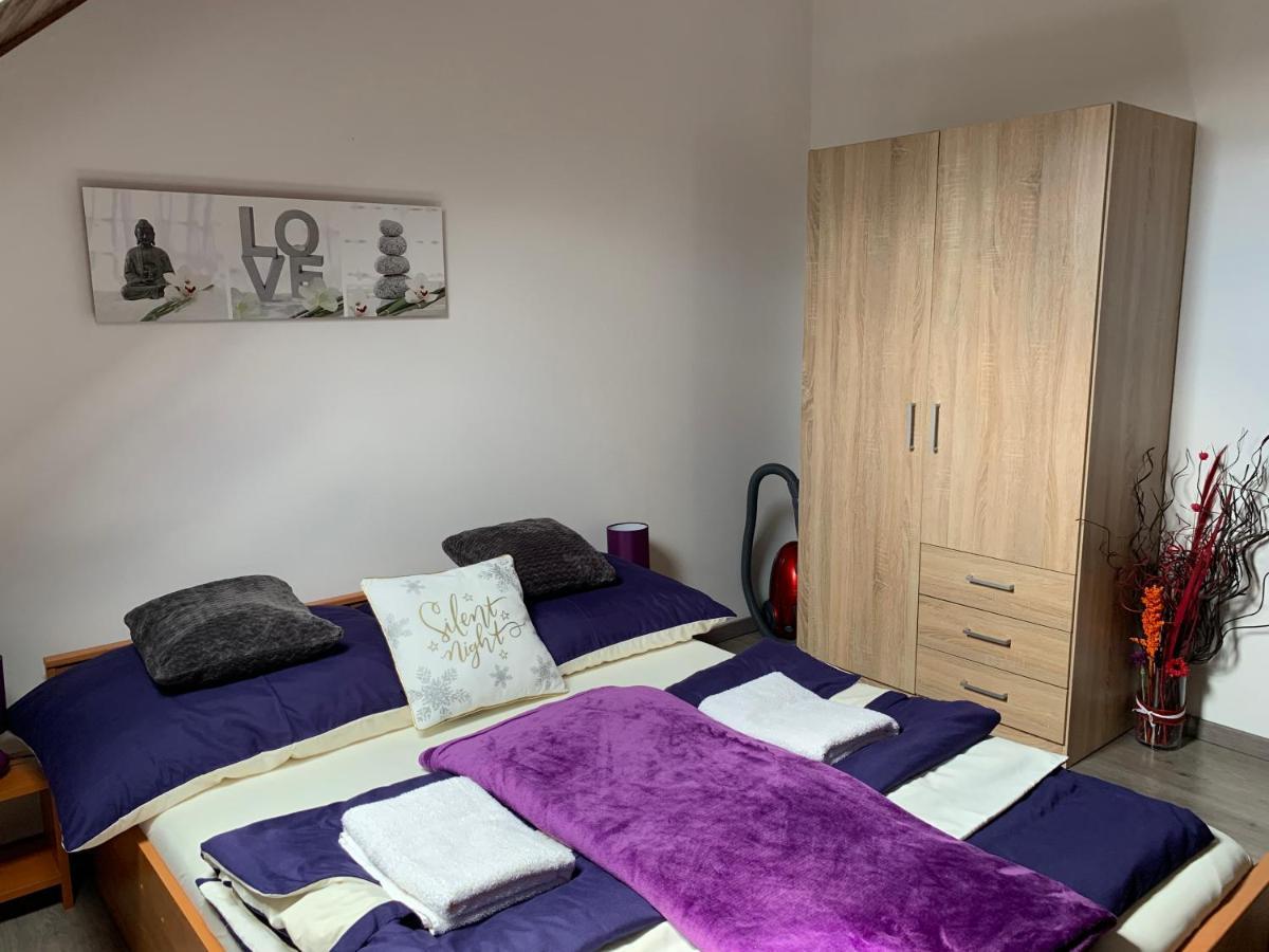 Nagcsalados Rozsa Apartman Balatonlelle Exteriér fotografie