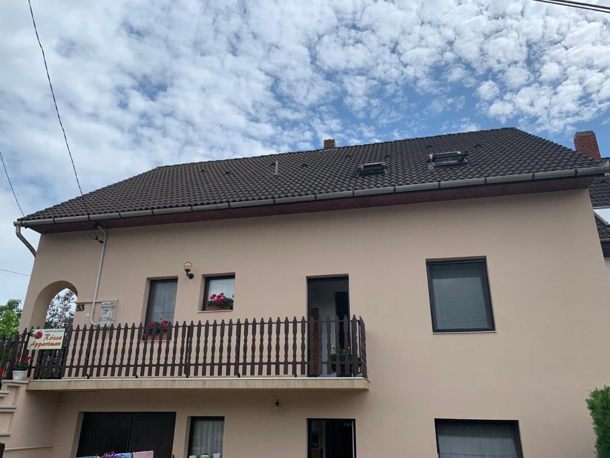 Nagcsalados Rozsa Apartman Balatonlelle Exteriér fotografie