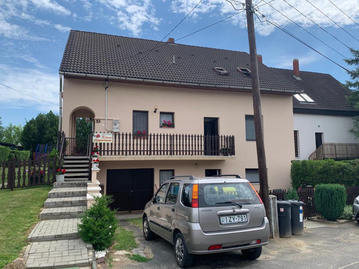 Nagcsalados Rozsa Apartman Balatonlelle Exteriér fotografie