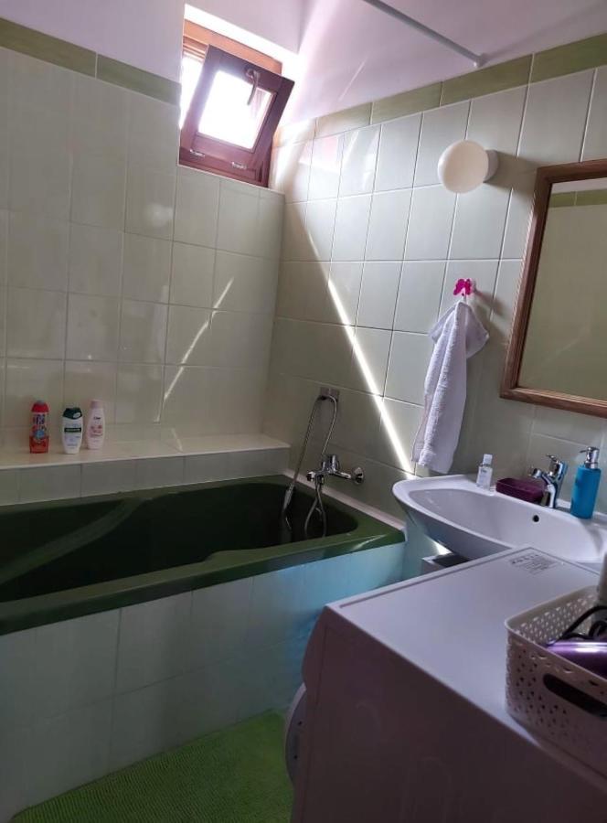 Nagcsalados Rozsa Apartman Balatonlelle Exteriér fotografie