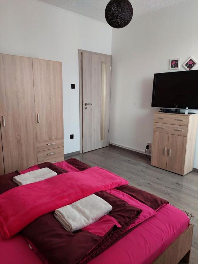 Nagcsalados Rozsa Apartman Balatonlelle Exteriér fotografie