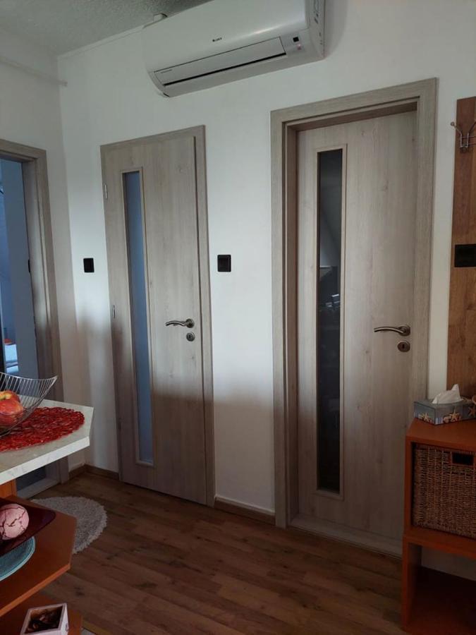 Nagcsalados Rozsa Apartman Balatonlelle Exteriér fotografie