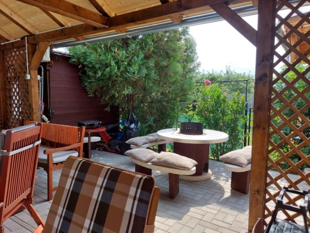 Nagcsalados Rozsa Apartman Balatonlelle Exteriér fotografie