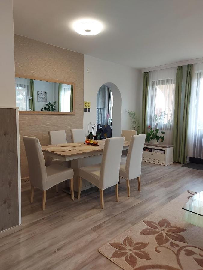 Nagcsalados Rozsa Apartman Balatonlelle Exteriér fotografie