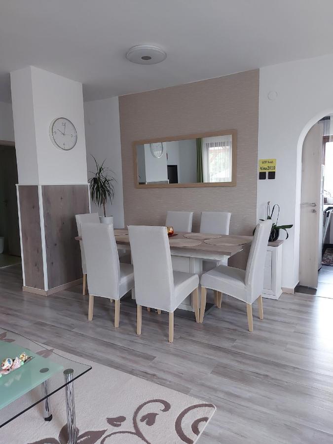 Nagcsalados Rozsa Apartman Balatonlelle Exteriér fotografie