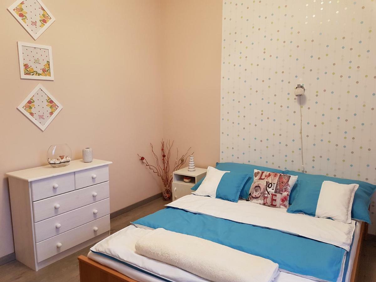 Nagcsalados Rozsa Apartman Balatonlelle Exteriér fotografie